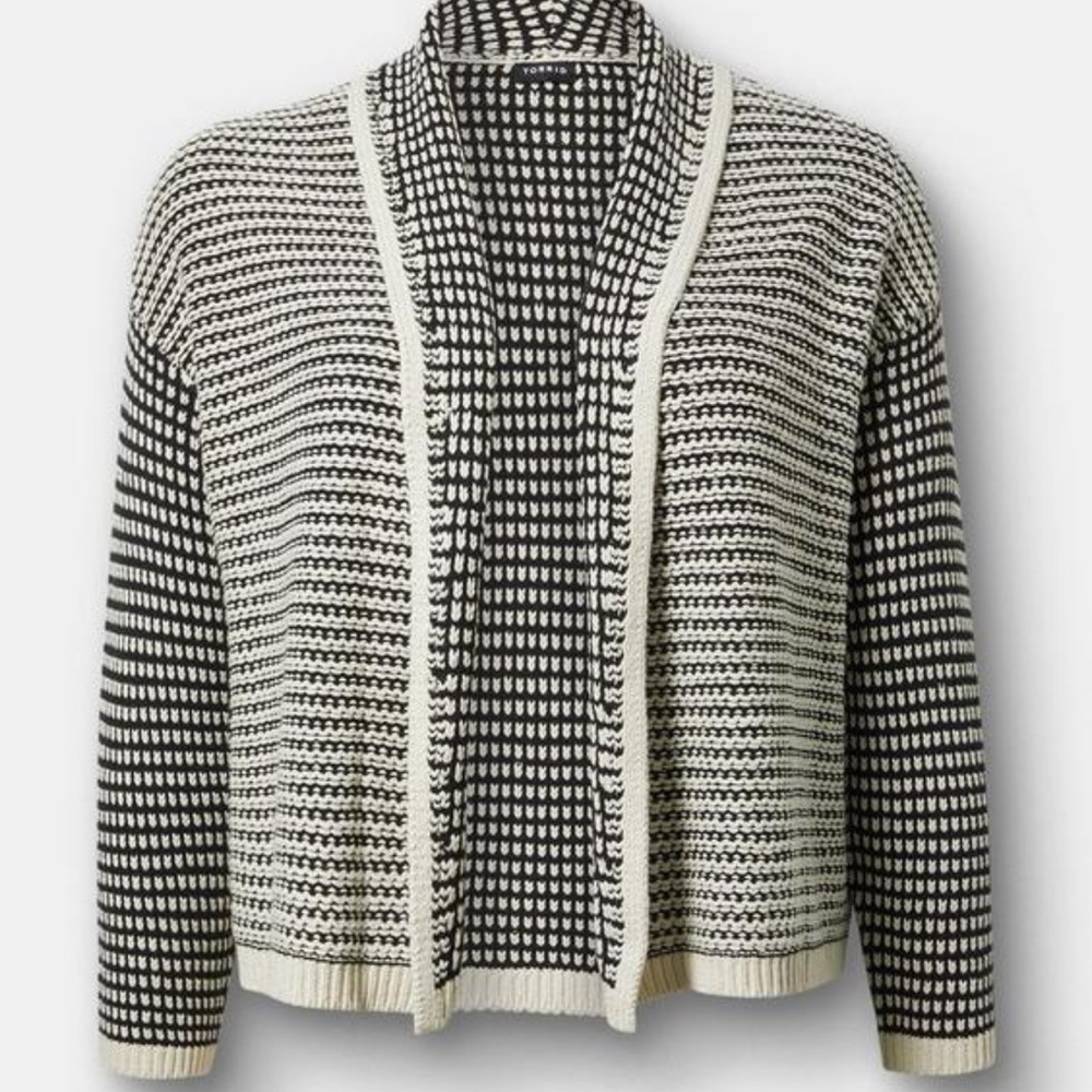 Torrid Size 1- Black and White Knit Cardigan